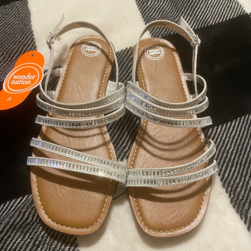 Women’s Brand New Summer Sandals with Rhinestones on the Straps Size 5